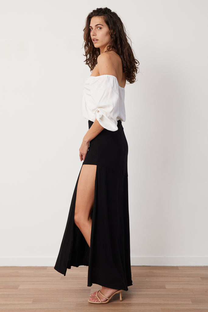 ADORE ASYMMETRIC SKIRT - BLACK