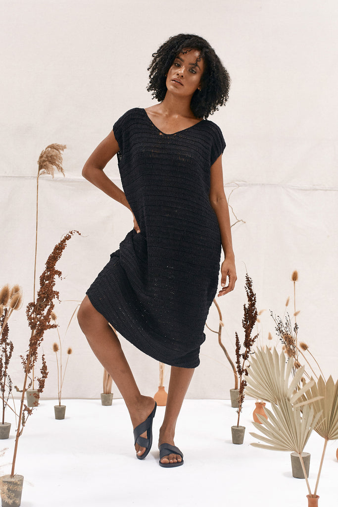 JADE DRESS - BLACK
