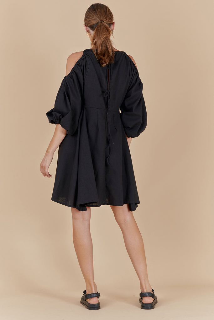CONCEPT SHORT DRESS - BLACK