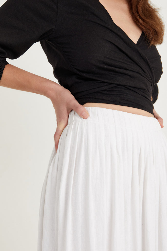 BOTEH SKIRT - WHITE