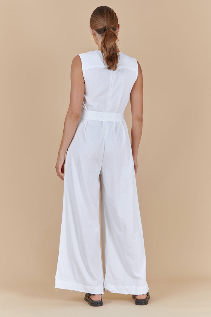 ONSHORE OVERALL - WHITE